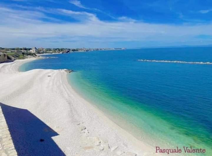 ביצ'לייה Amaste In Puglia Casa Vacanza מראה חיצוני תמונה
